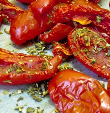 Как сделать вяленые помидоры в домашних условиях Рецепт вяленых помидоров в домашних в духовке
