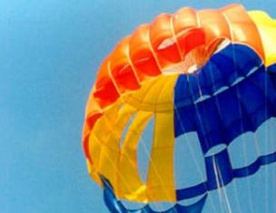 Защо сънуват парашутисти и скачане с парашут?