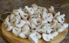 Рецепт грибного соуса со сметаной