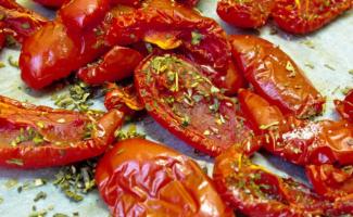 Как да си направим сушени домати у дома Рецепта за домашно приготвени сушени домати на фурна
